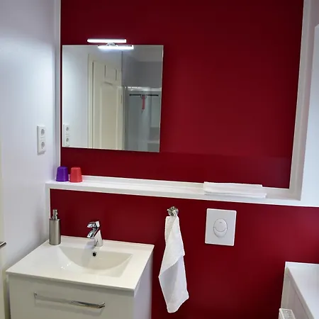 بيت للعطل Ganzes Monteurhaus Mit 4 Schlafzimmern Fuer Bis Zu 8 Gaeste دوسبرغ