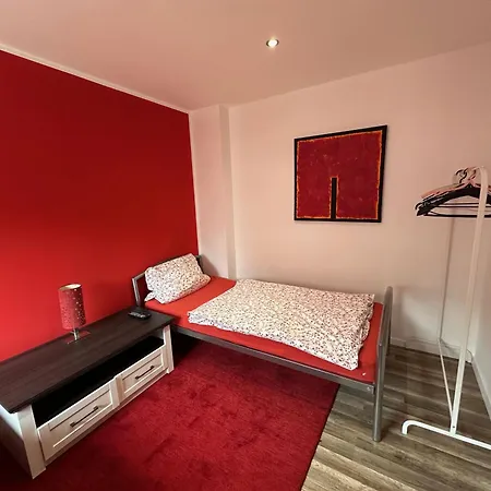 Ganzes Monteurhaus Mit 4 Schlafzimmern Fuer Bis Zu 8 Gaeste