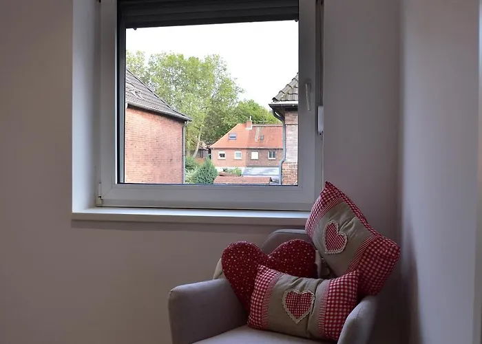 Holiday home Ganzes Monteurhaus Mit 4 Schlafzimmern Fuer Bis Zu 8 Gaeste *