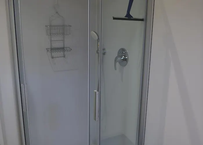 Ganzes Monteurhaus Mit 4 Schlafzimmern Fuer Bis Zu 8 Gaeste *